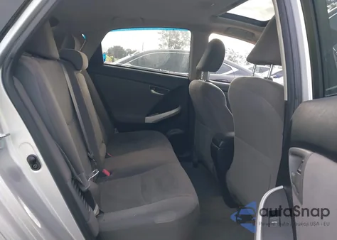 2013 Toyota Prius z USA, uszkodzony, nr VIN JTDKN3DUXD5594341